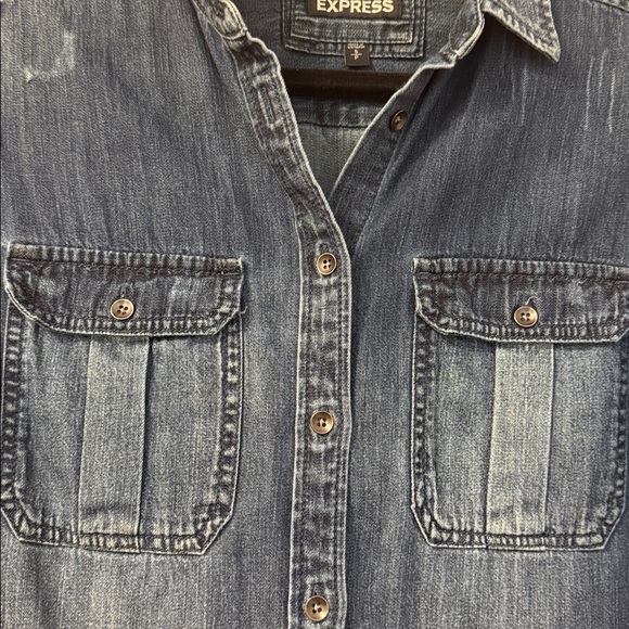 Denim Button-Front Shirt - Picture 4 of 7